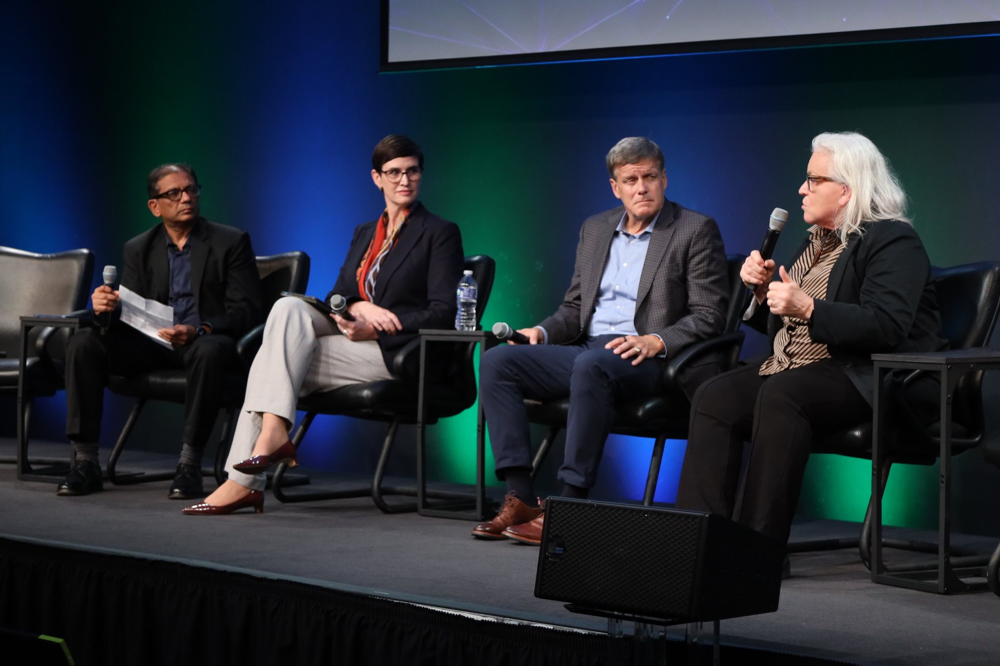 Spectrum at a Crossroads: Commercial Ambitions, Government Priorities, and Global Gaps