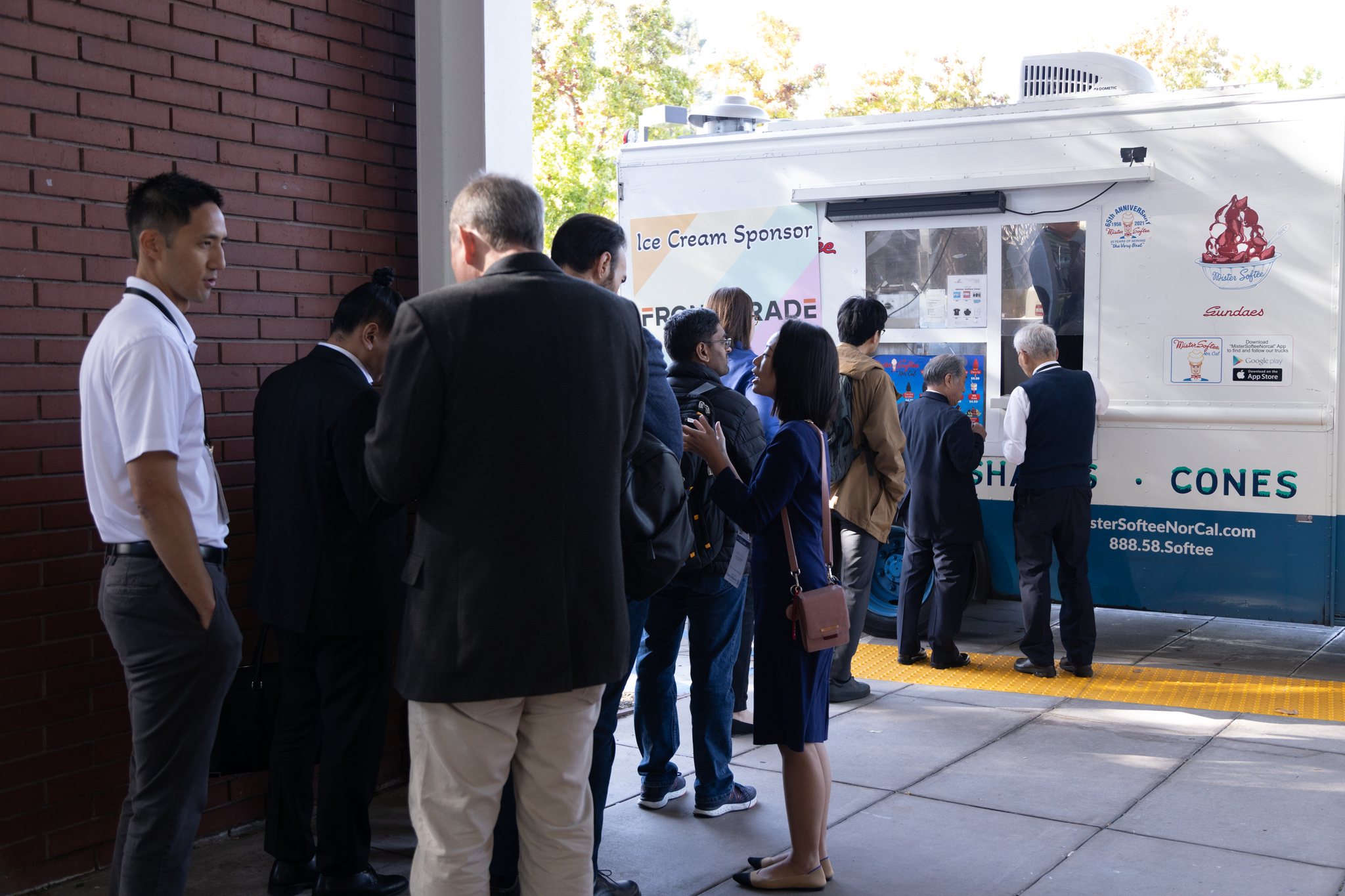 Around the event, Thursday
