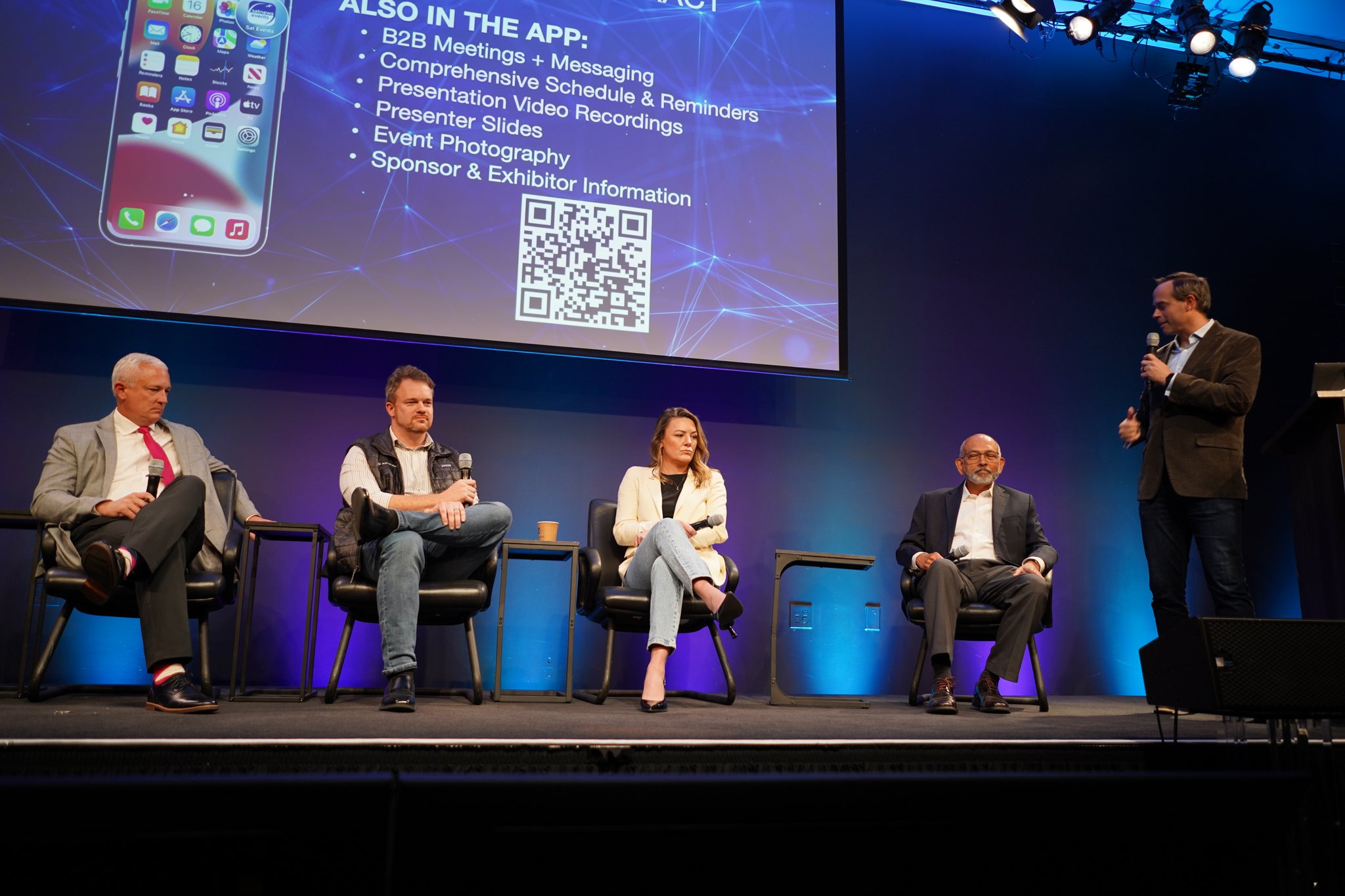 The Space Data Network: Backbone or Single Point of Failure?