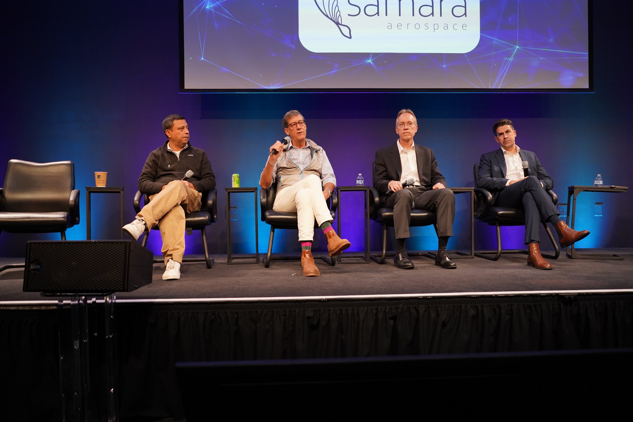 Orchestrating the D2D network of networks